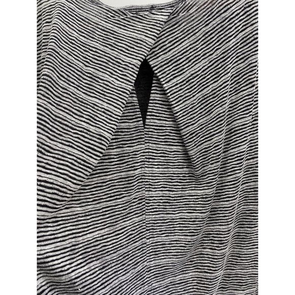 Jones New York Flowy T-Shirt Black and White Stripped Top, Size XL Women's JNY - Picture 5 of 9